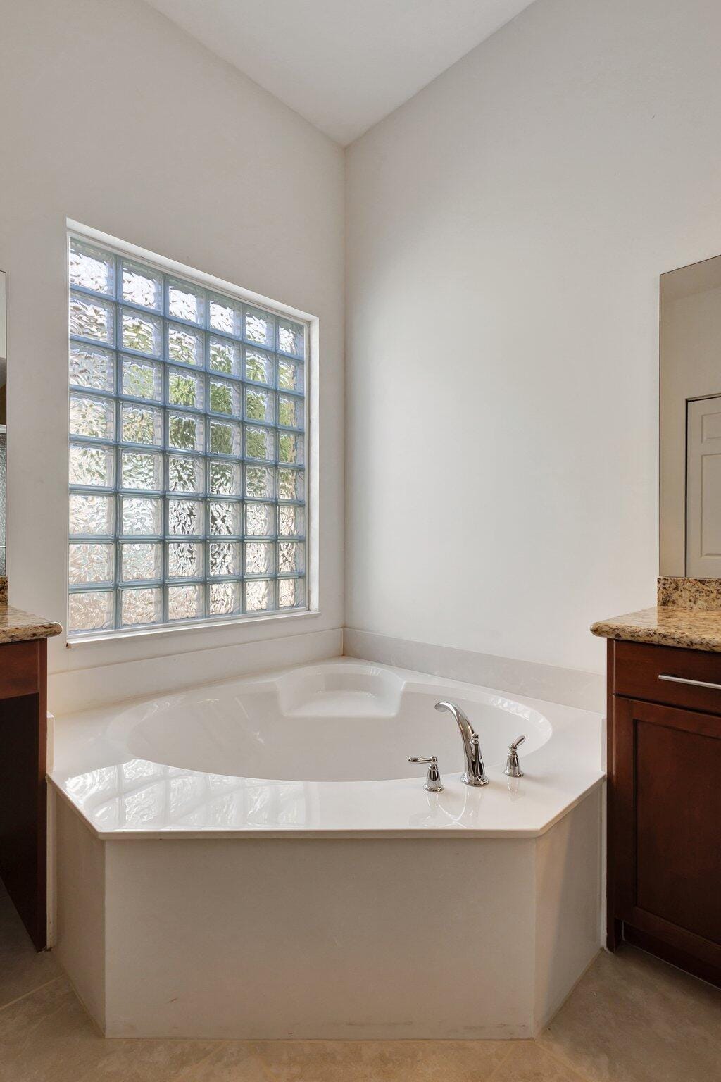 8273 Razorback Court, Boynton Beach, FL 33473 photo 21