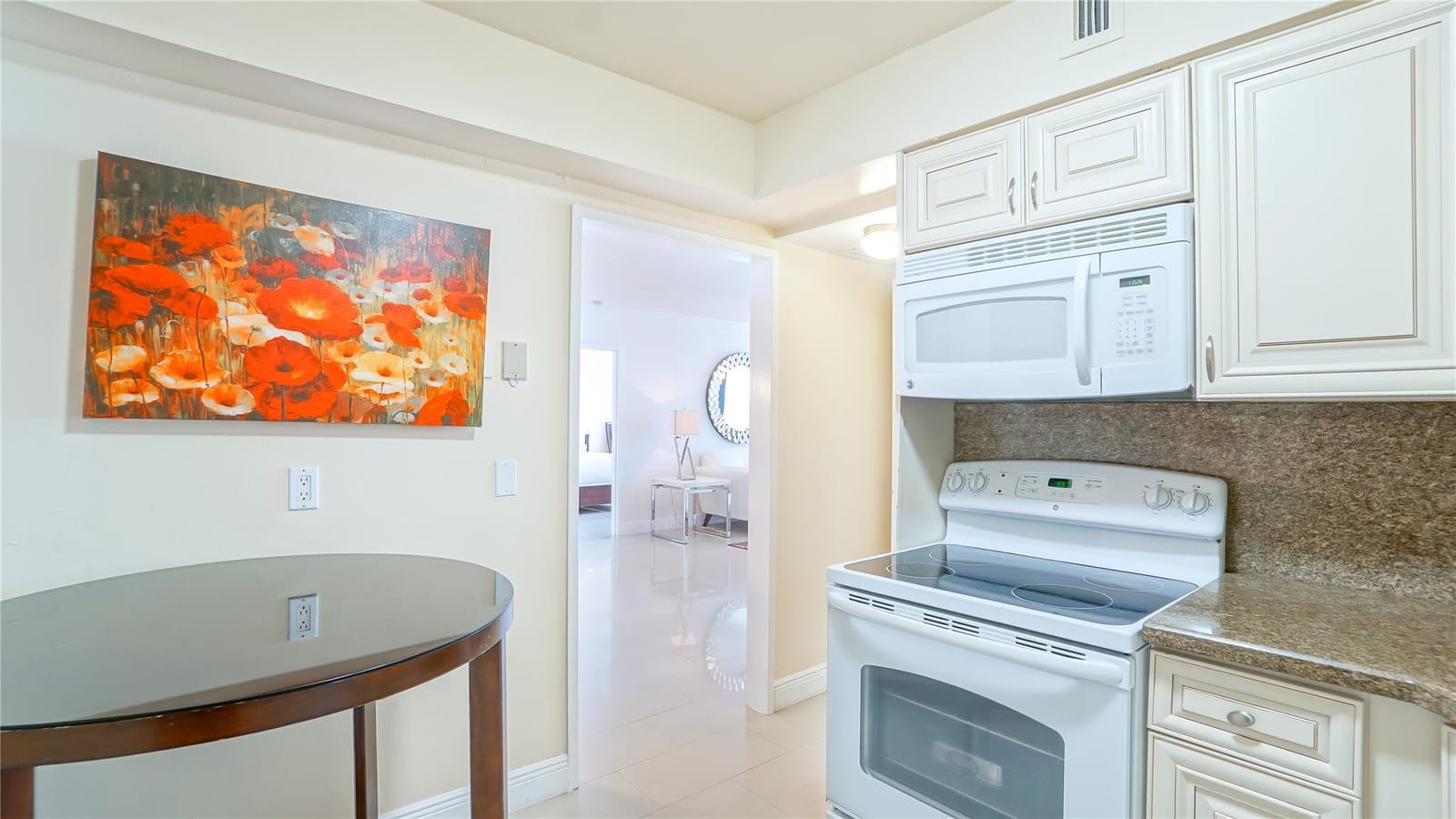 5225 Collins Avenue 1417 — photo 10