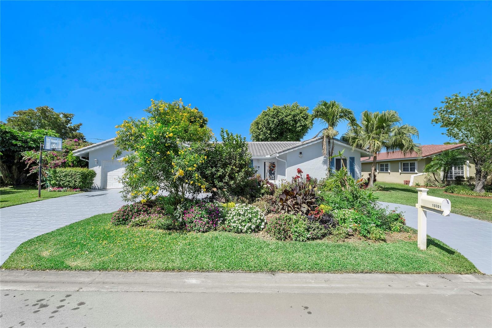 10301 NW 16th Court — photo 5