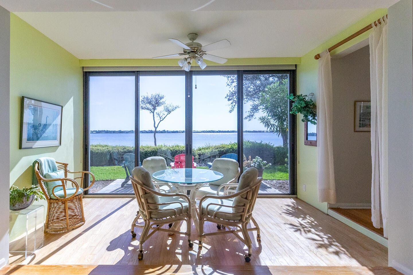 2562 NW Seagrass Drive 7, Palm City, FL 34990