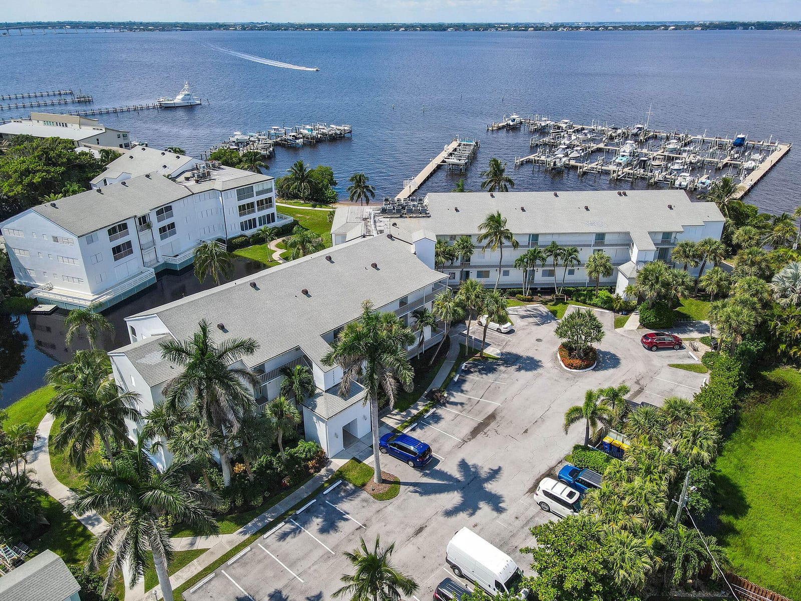 1550 NE Ocean Boulevard A-302, Stuart, FL 34996 photo 5