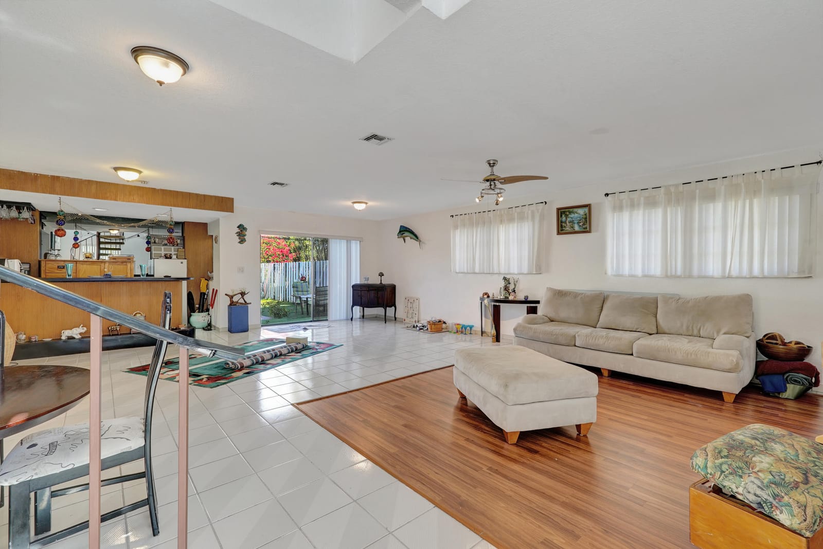19701 NE 12th Court, Miami, FL 33179 photo 4
