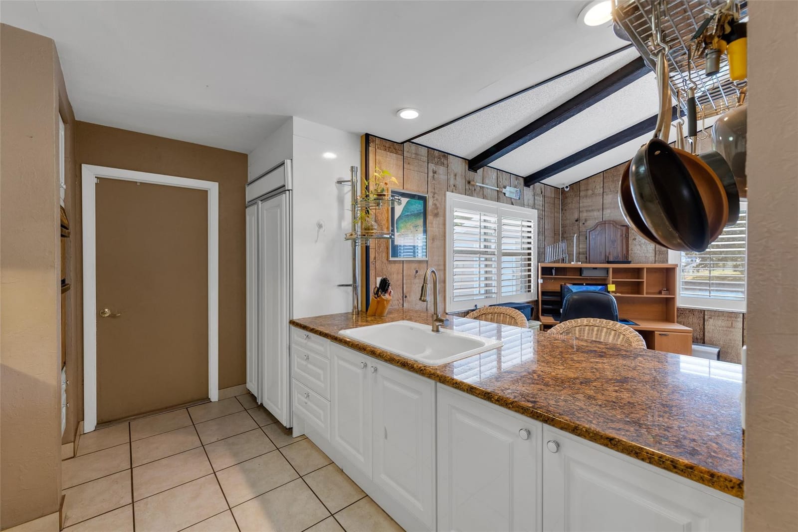 2919 Cormorant Road — photo 12