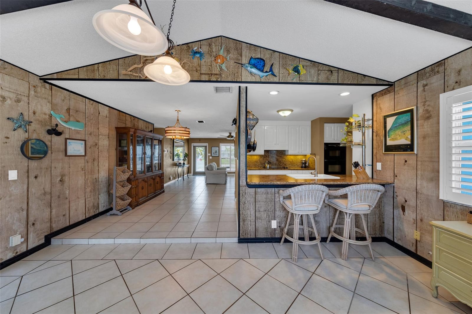 2919 Cormorant Road — photo 7