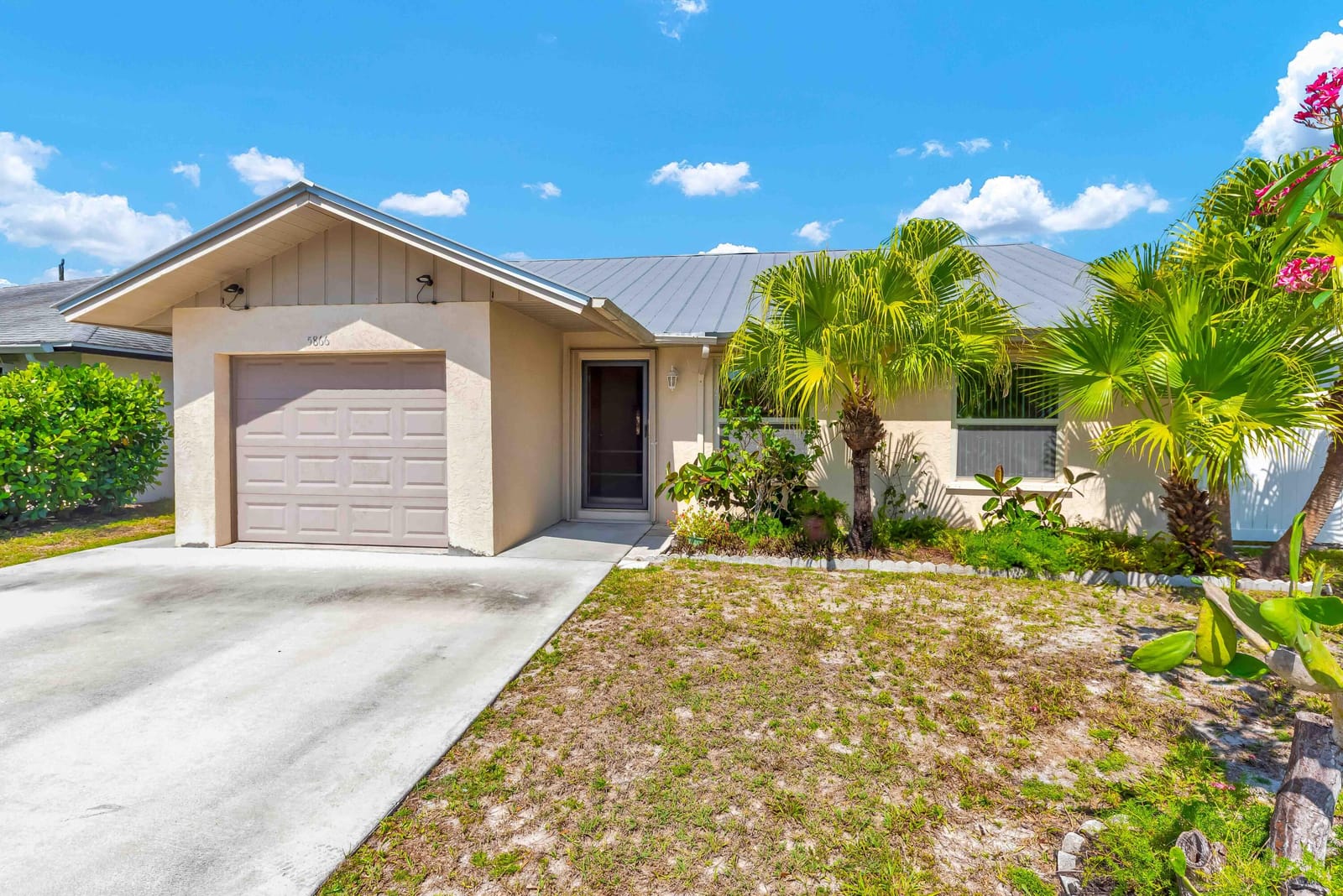 5866 SE Wilsie Drive, Stuart, FL 34997