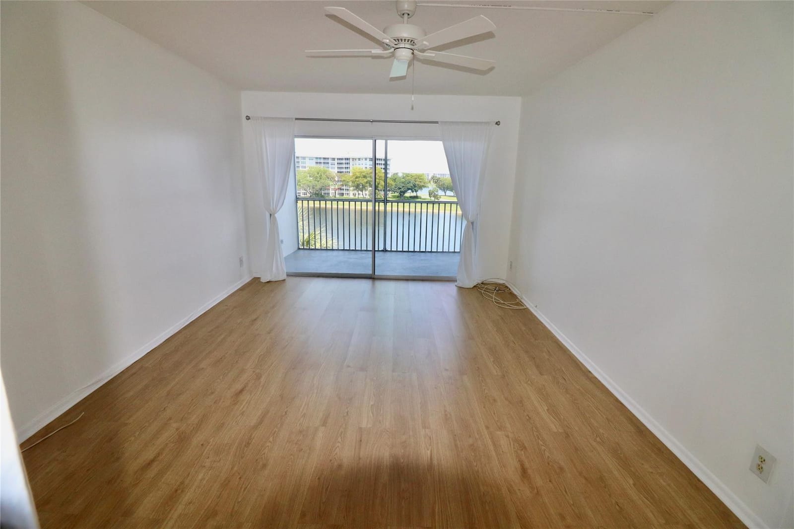 2801 N Palm Aire Drive 505, Pompano Beach, FL 33069 photo 14