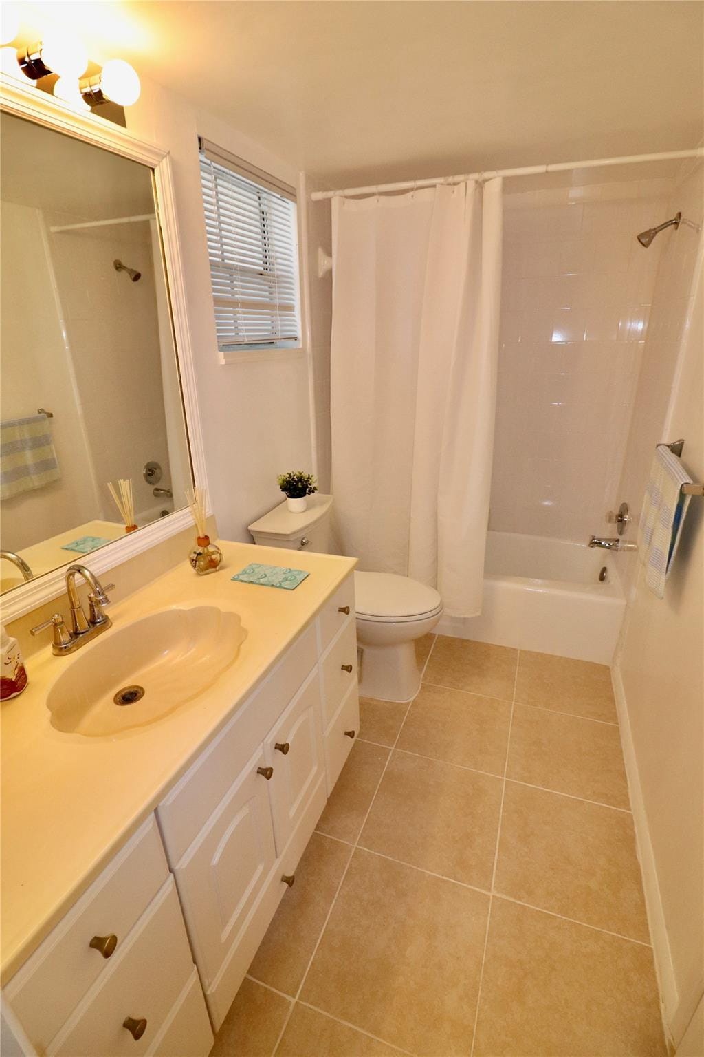 2801 N Palm Aire Drive 505, Pompano Beach, FL 33069 photo 16