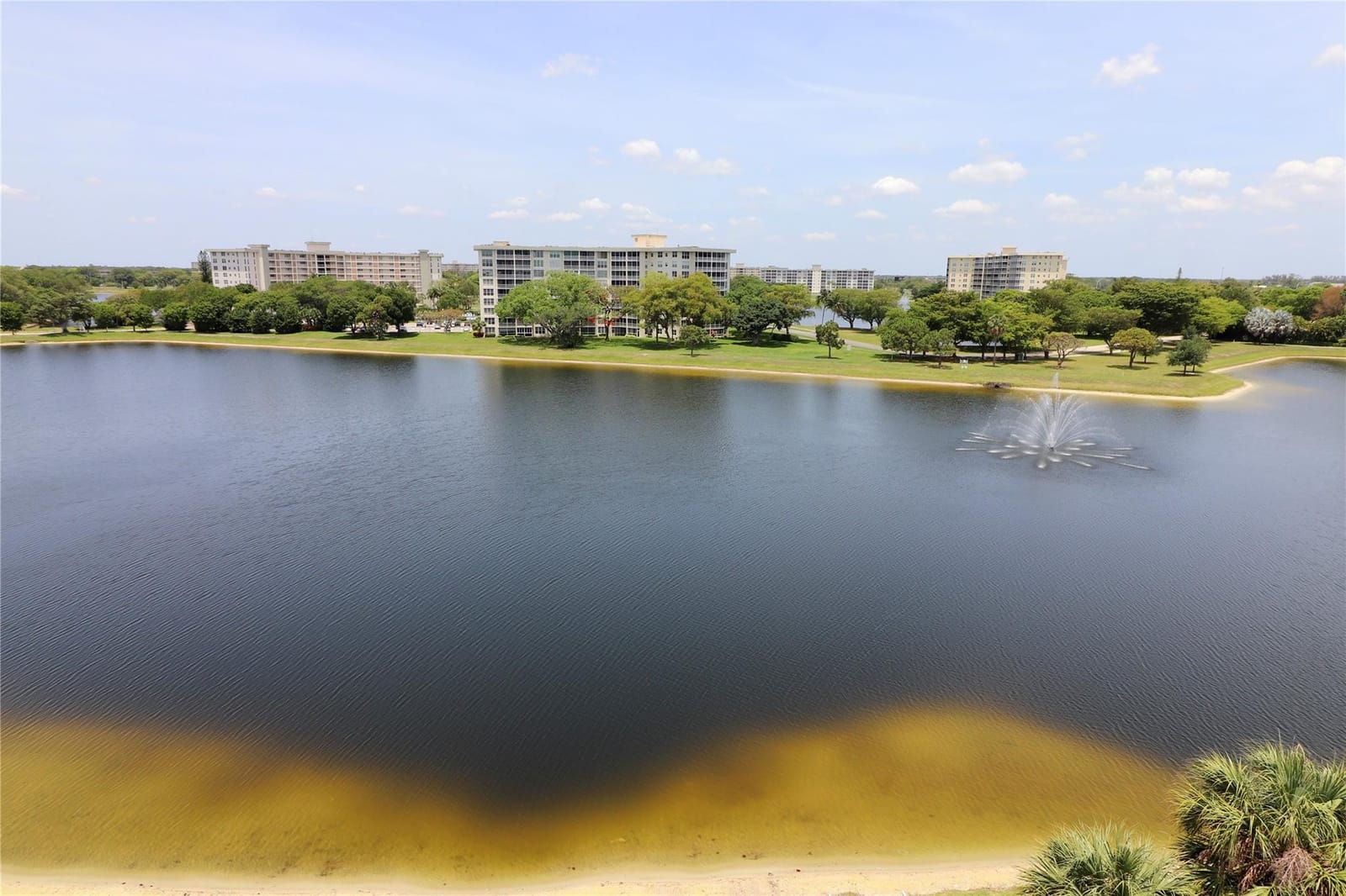 2801 N Palm Aire Drive 505, Pompano Beach, FL 33069 photo 18