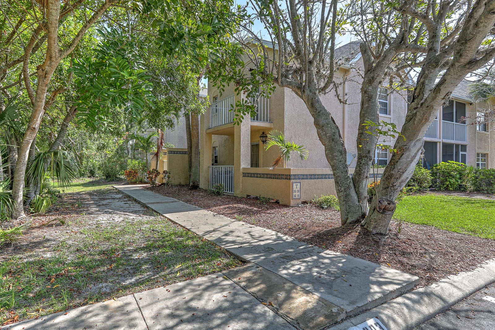 1604 SE Green Acres Circle T201, Port St. Lucie, FL 34952 photo 4