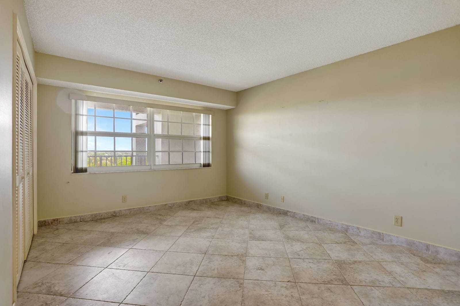 2900 N Course Drive 705, Pompano Beach, FL 33069 photo 16