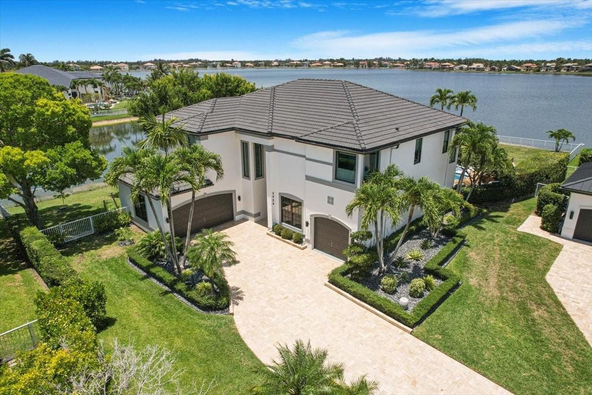 3924 SW 189th Avenue, Miramar, FL 33029