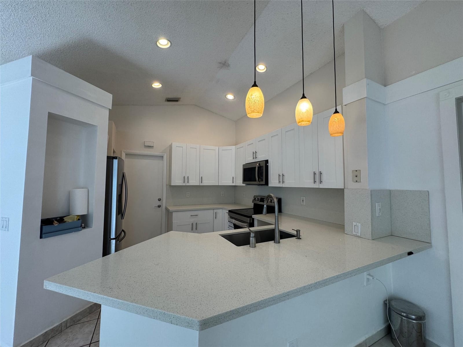 4077 Pine Ridge Lane — photo 3