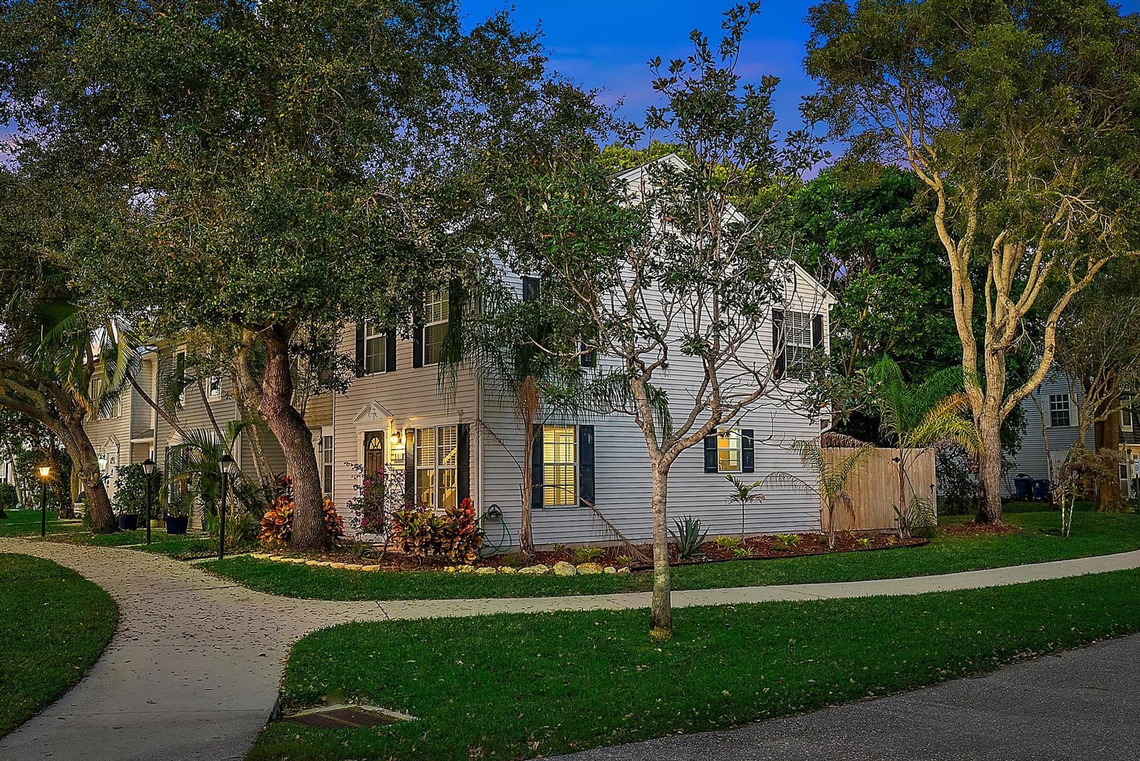 301 Georgian Park Drive, Jupiter, FL 33458 photo 13
