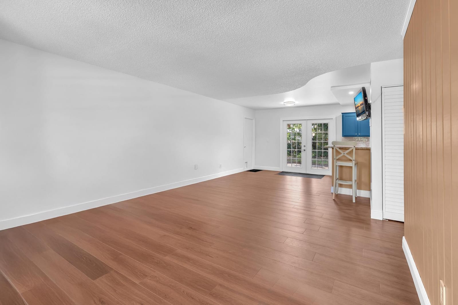 8211 NW 47th Street — photo 12