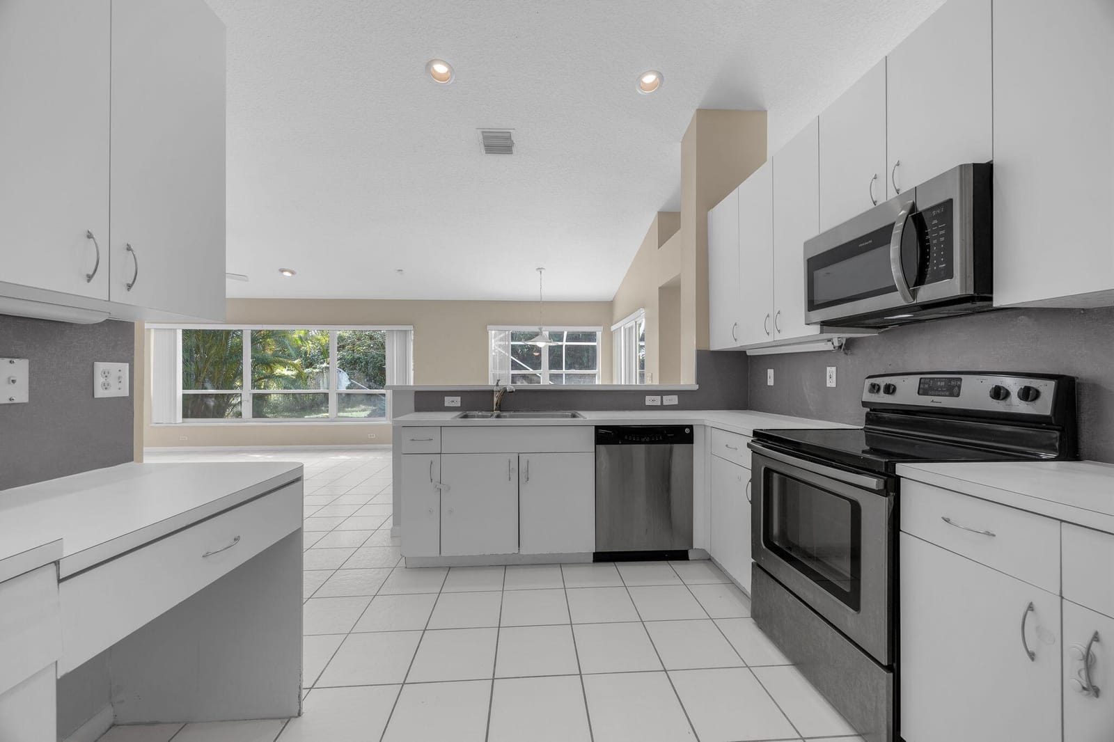 9613 Lake Serena Drive — photo 12