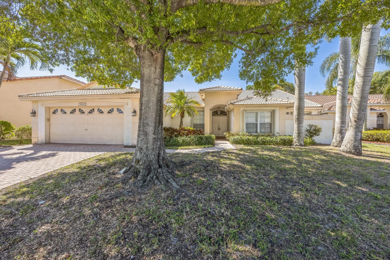 9613 Lake Serena Drive — photo 4
