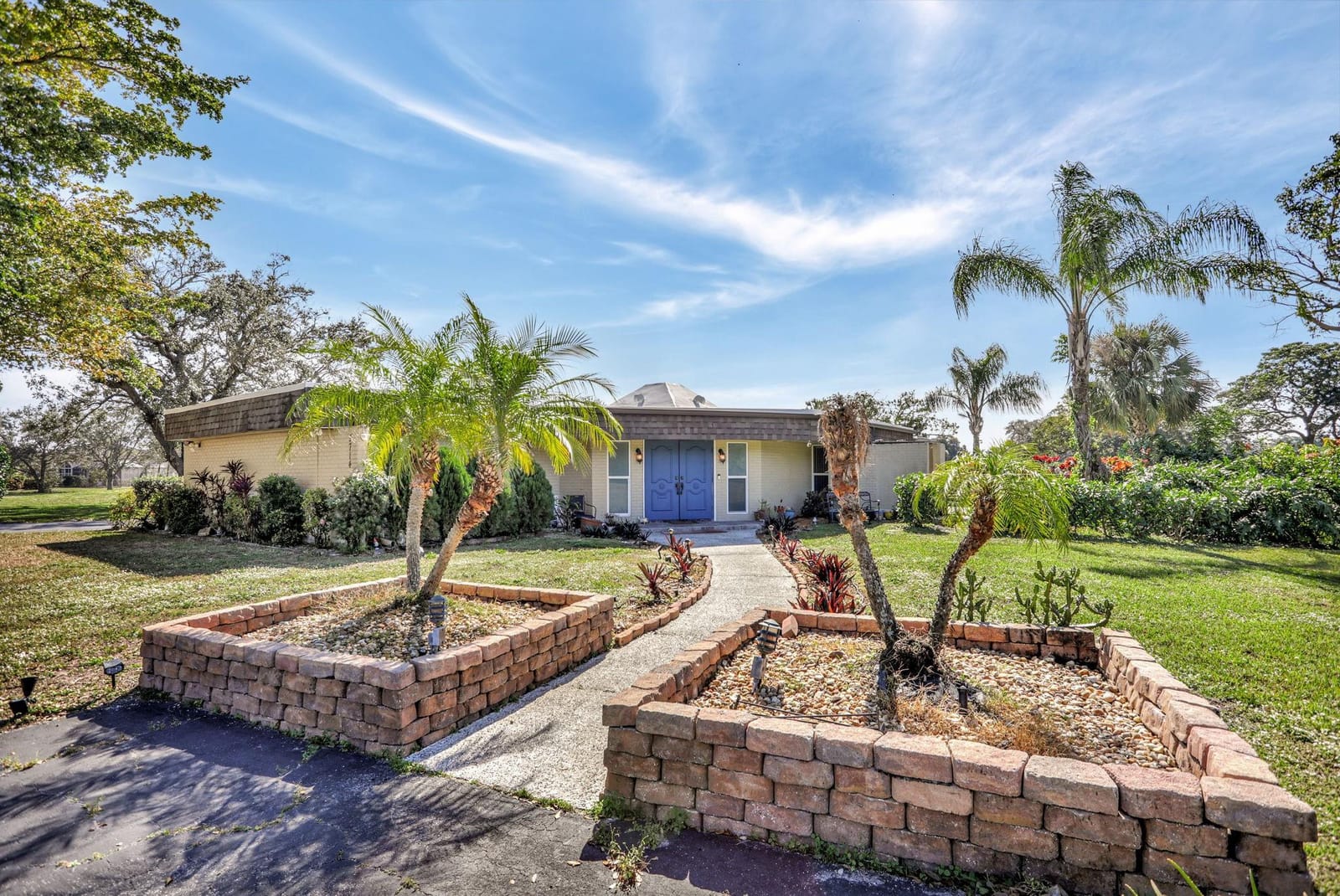 5714 Bamboo Circle, Tamarac, FL 33319