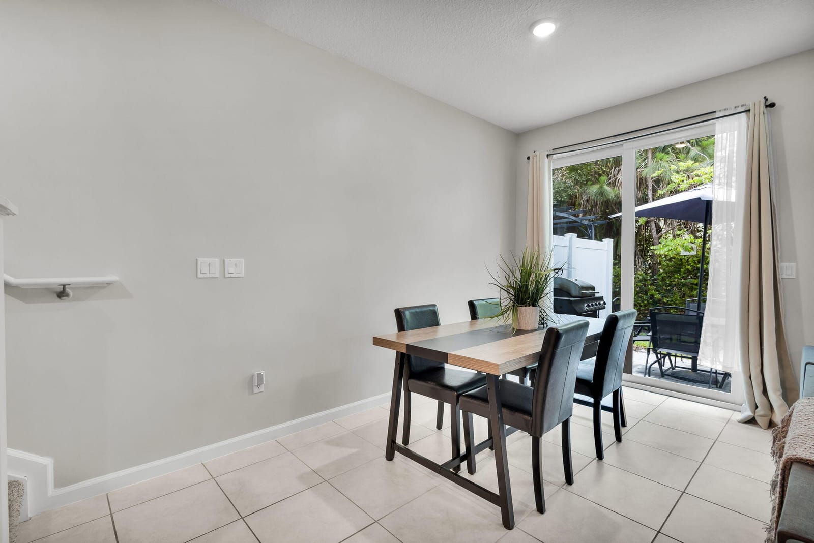 6340 Sailpointe Lane, West Palm Beach, FL 33413 photo 16