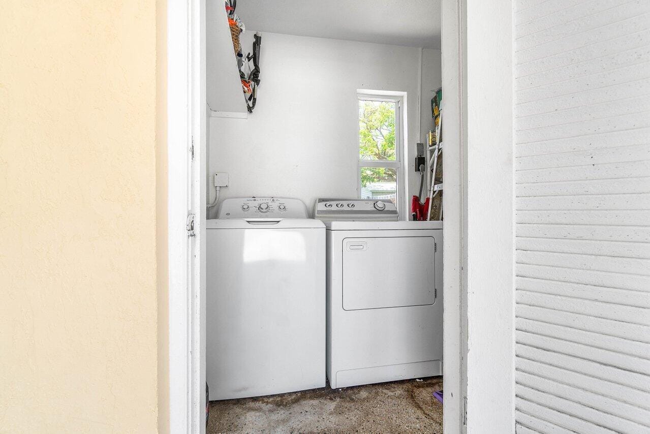 1405 N J Terrace — photo 11