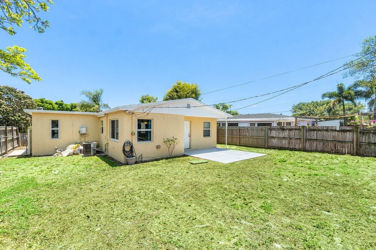 1405 N J Terrace, Lake Worth Beach, FL 33460 photo 14