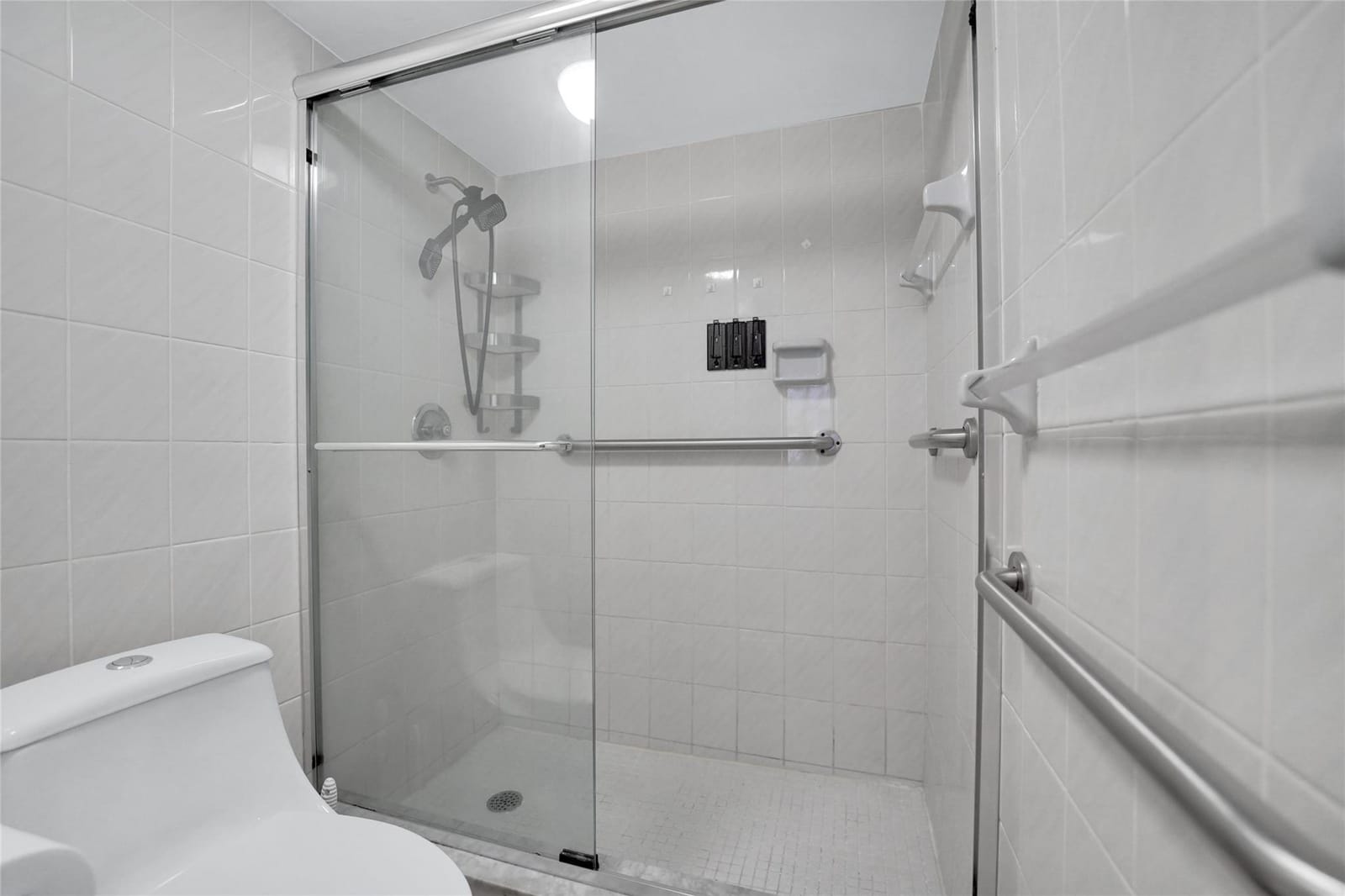 5206 NE 6th Avenue E1, Fort Lauderdale, FL 33334 photo 15