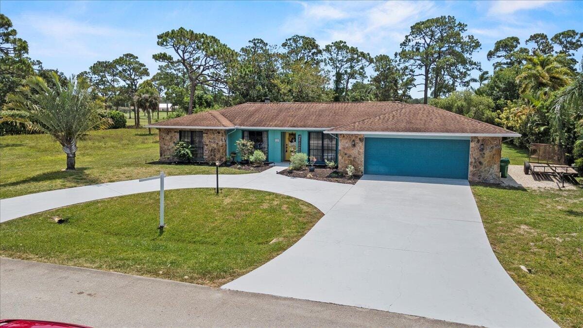 5706 Eagle Drive, Fort Pierce, FL 34950 photo 2