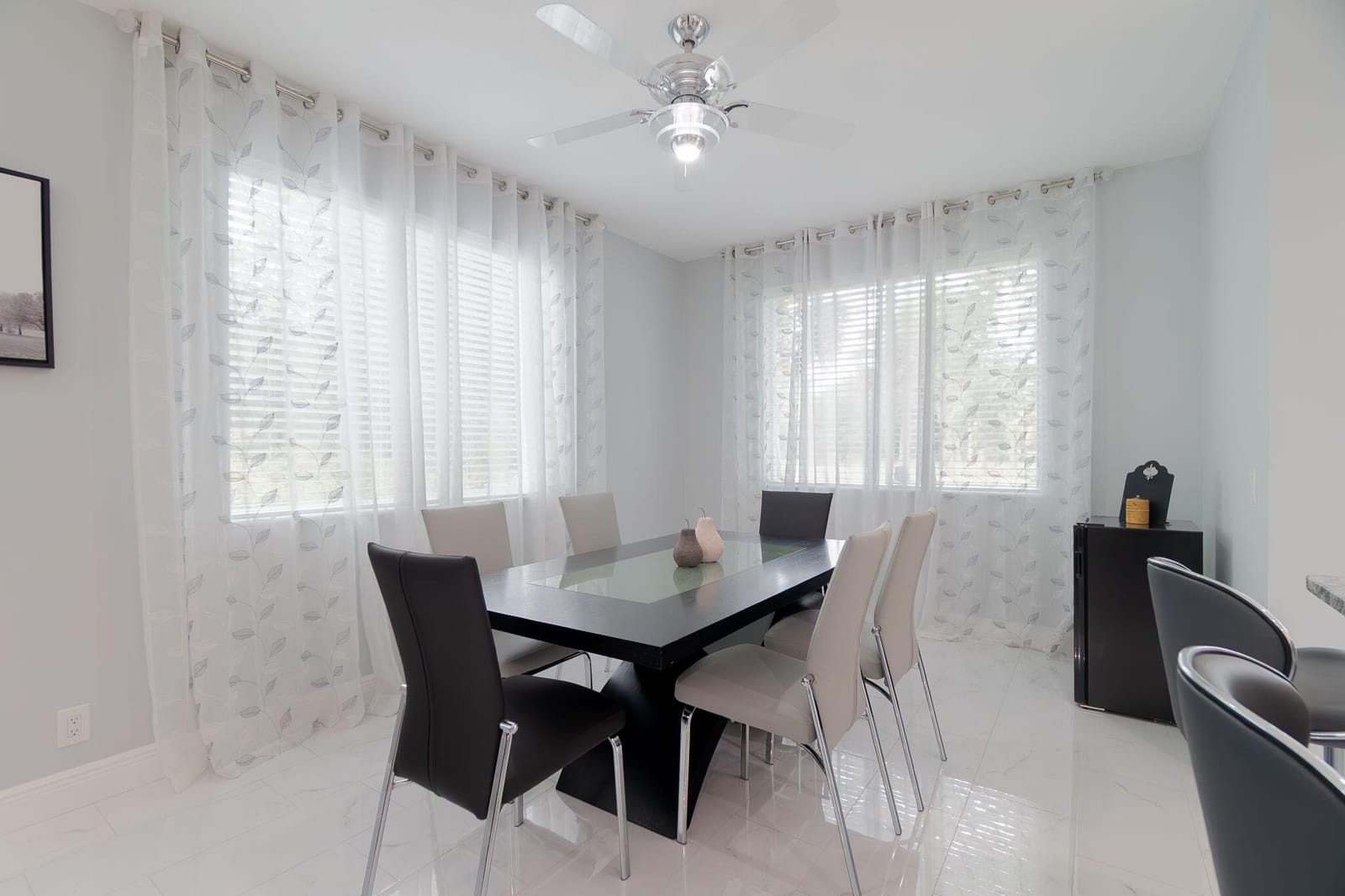3185 Laurel Ridge Circle, Riviera Beach, FL 33404 photo 10