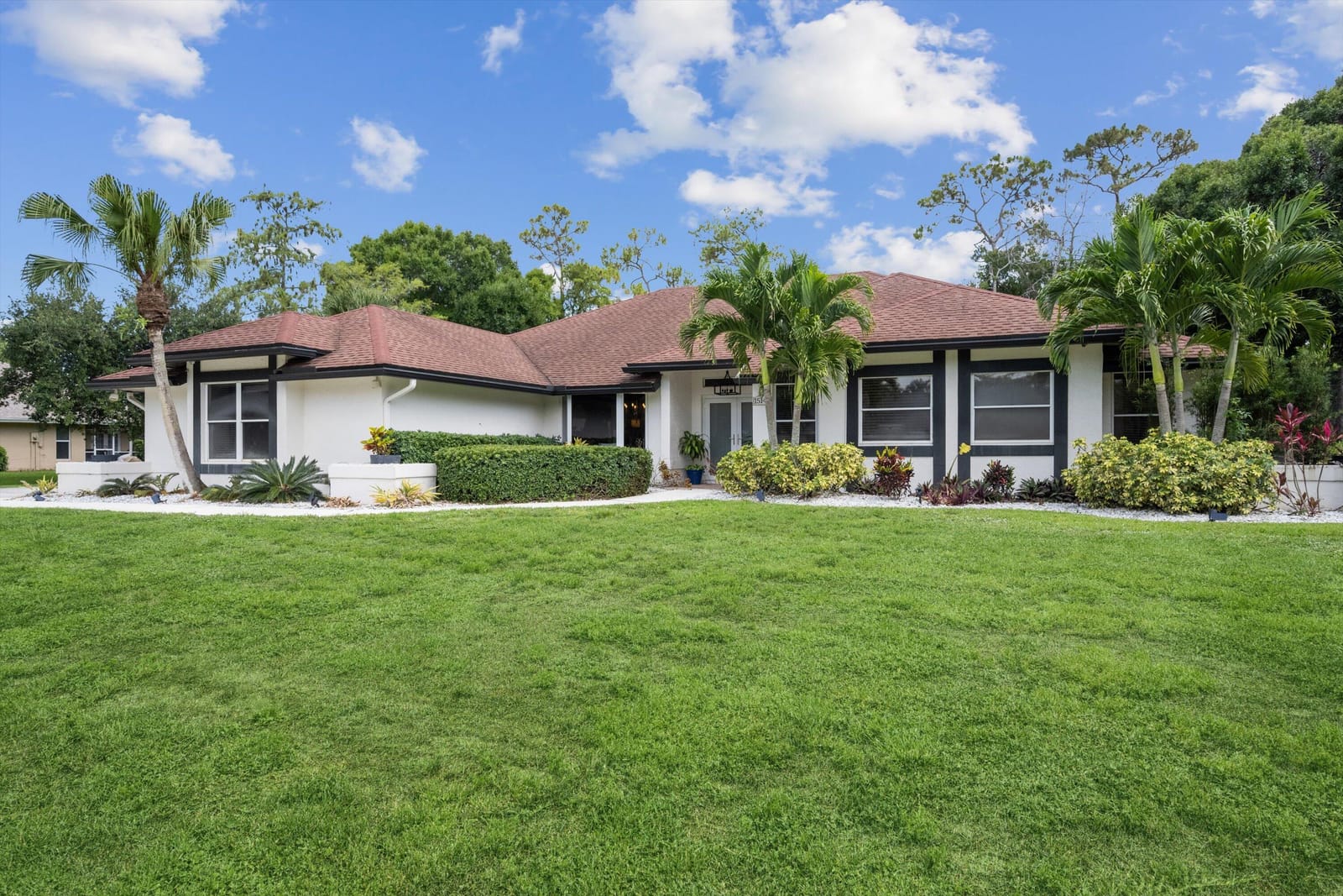15140 Cedar Bluff Place, Wellington, FL 33414 photo 2