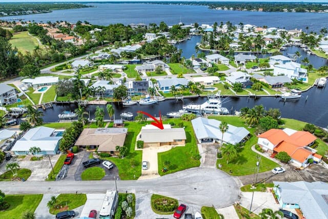 1709 SW Coxswain Place, sold in Seagate Harbor, Palm City, FL