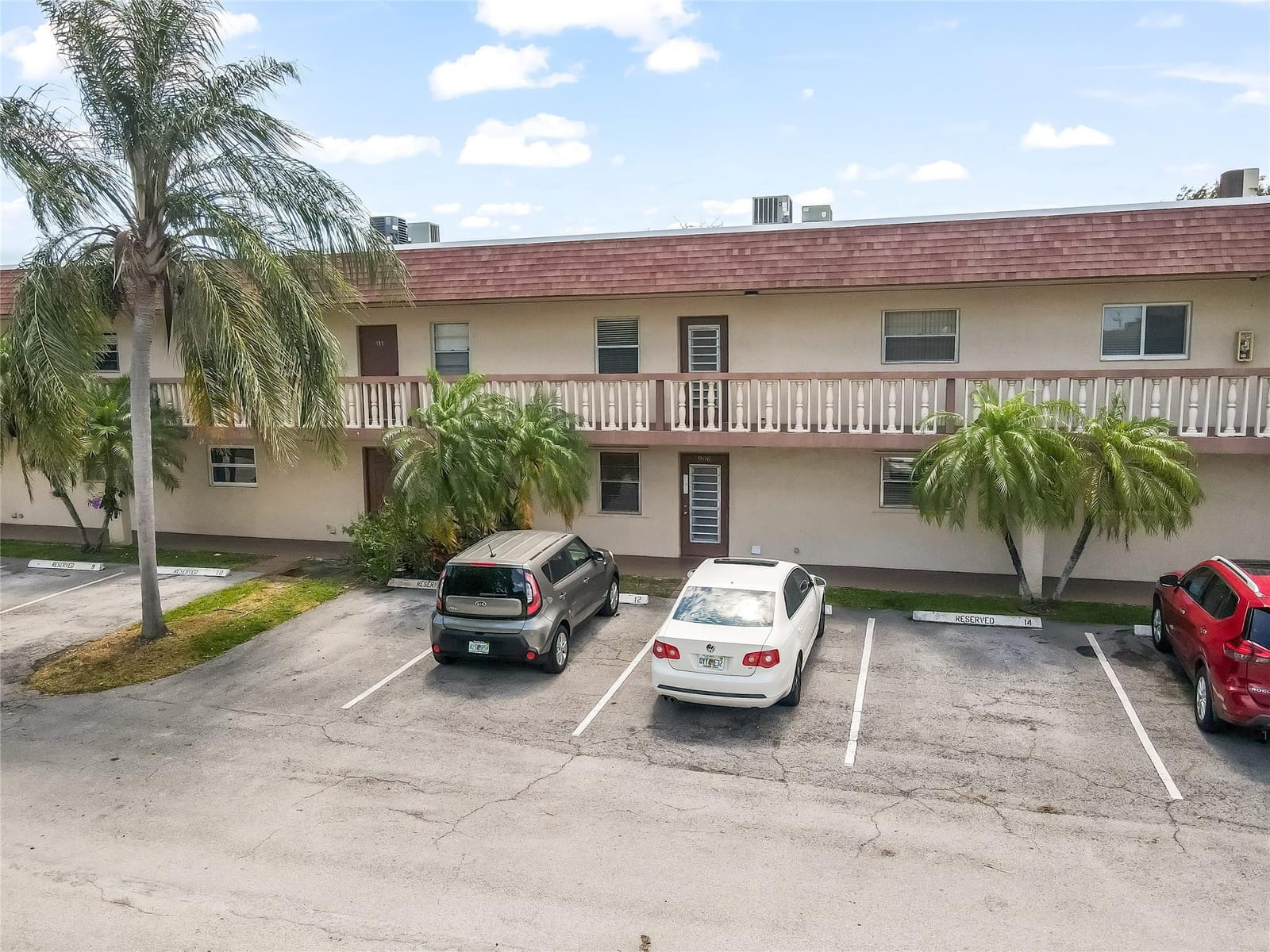 9220 SW 3rd Street 914, Boca Raton, FL 33428