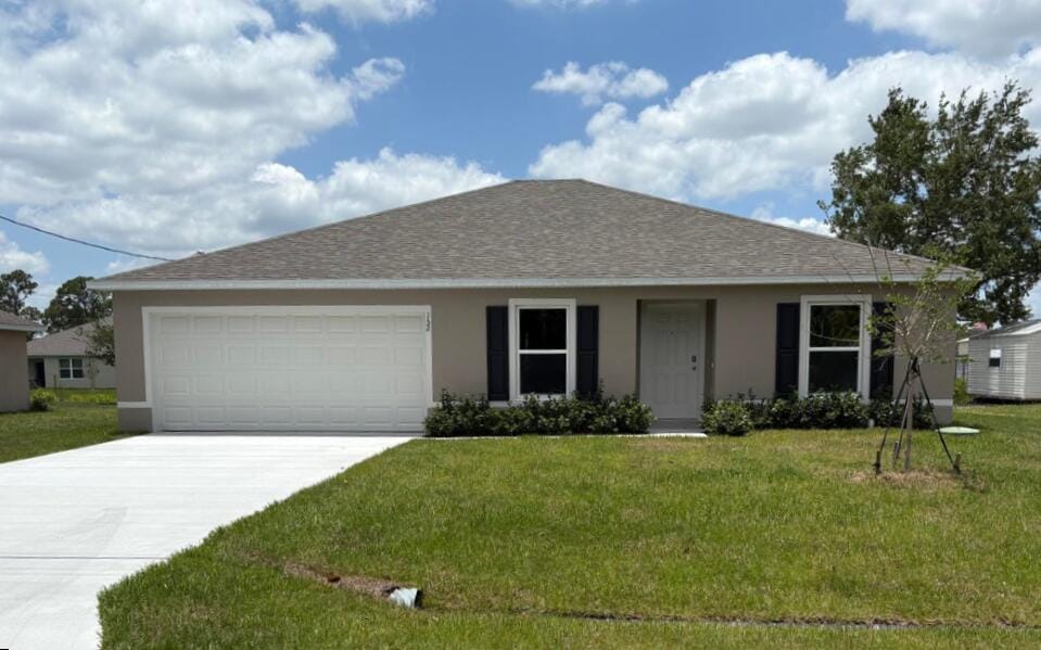 152 SW Crescent Avenue, Port St. Lucie, FL 34984