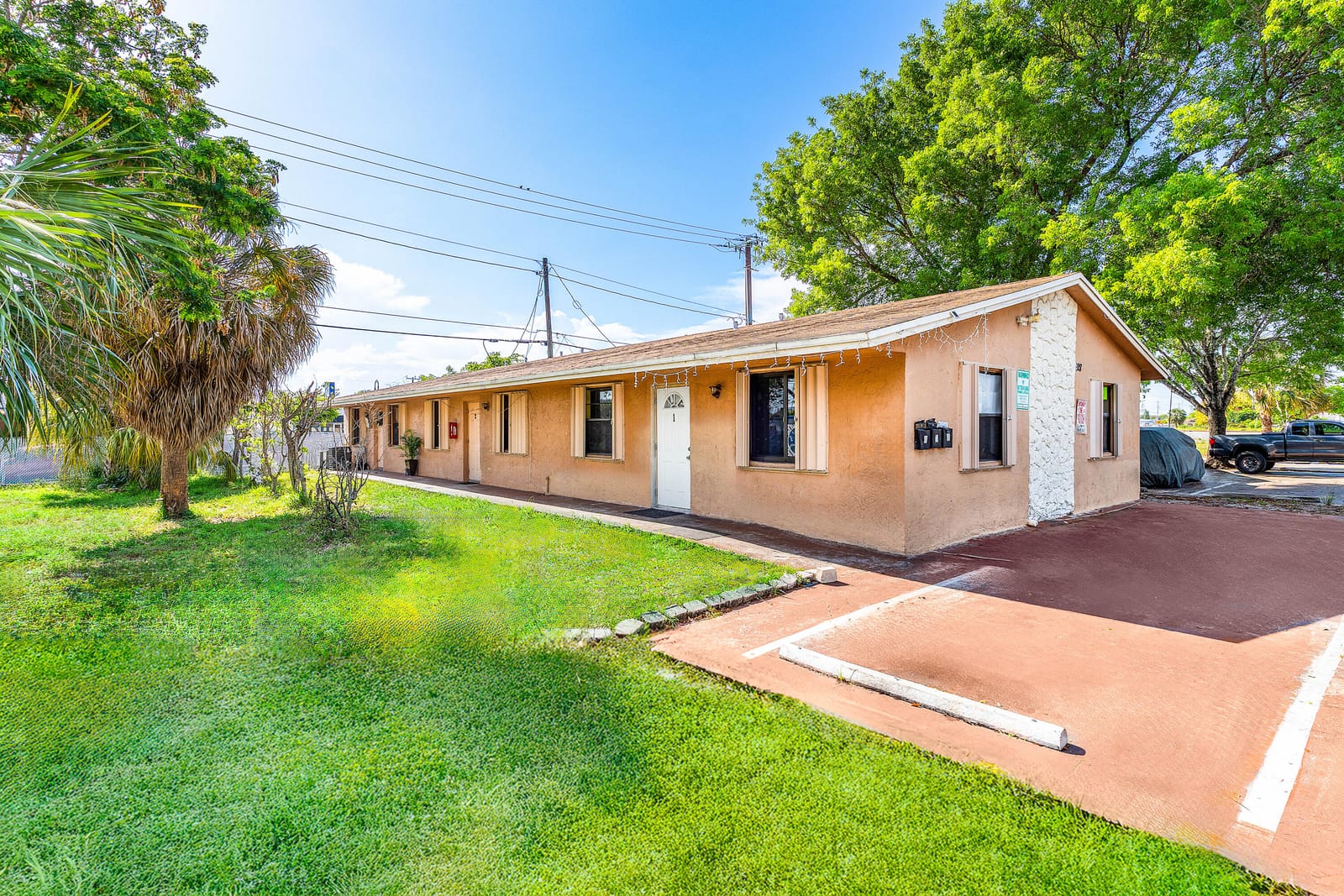 928 S H Street 1, Lake Worth Beach, FL 33460