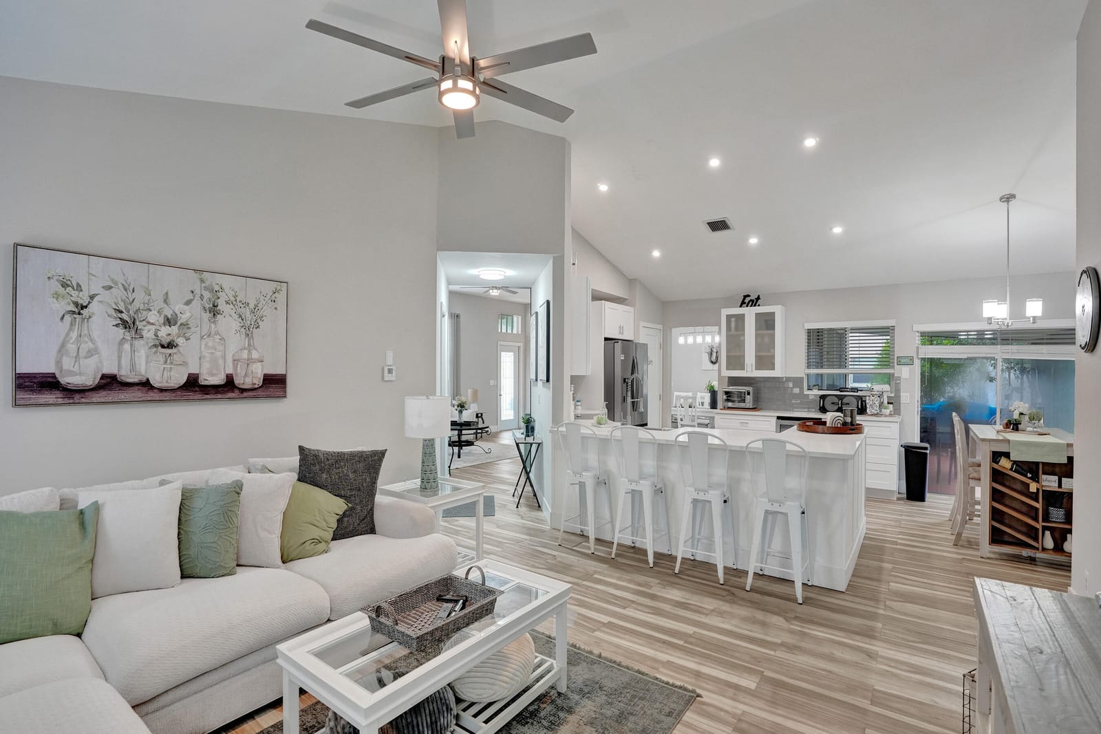 3726 Woods Walk Boulevard, Lake Worth, FL 33467