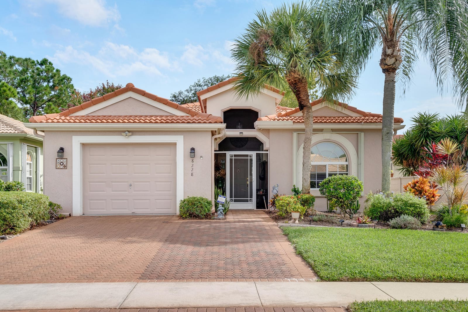 8228 Brindisi Lane, Boynton Beach, FL 33472