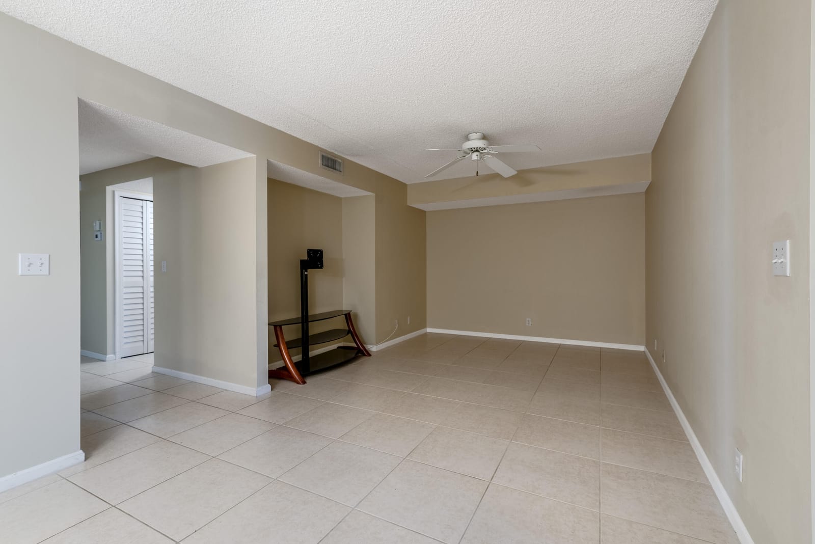9717 Sills Drive E 103, Boynton Beach, FL 33437 photo 16