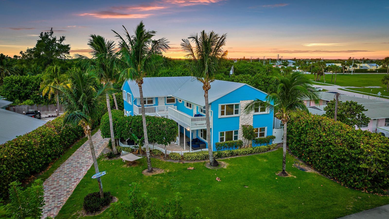 2507 N Ocean Drive — photo 3