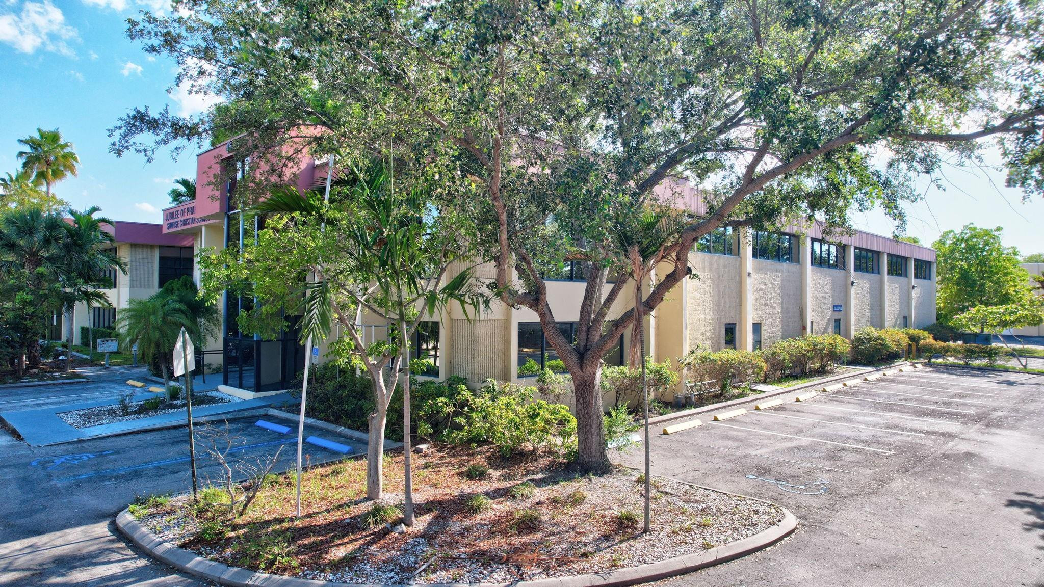 4505 NW 103rd Avenue — photo 12