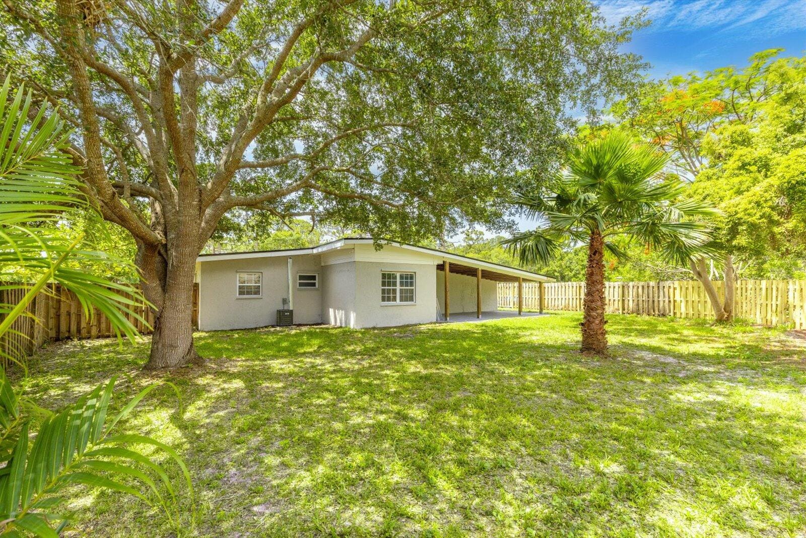 7802 Miramar Avenue, Fort Pierce, FL 34951 photo 28