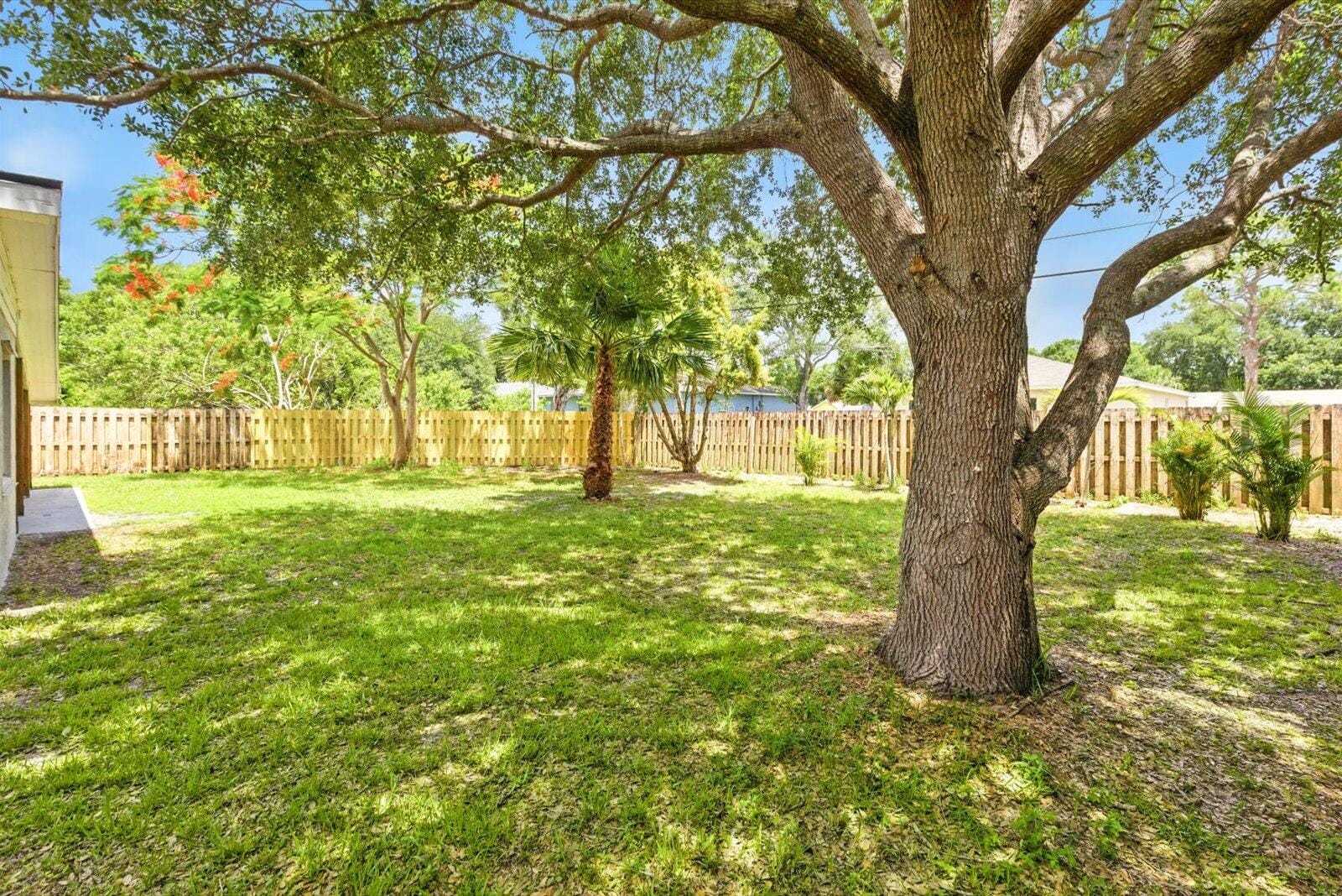 7802 Miramar Avenue, Fort Pierce, FL 34951 photo 29