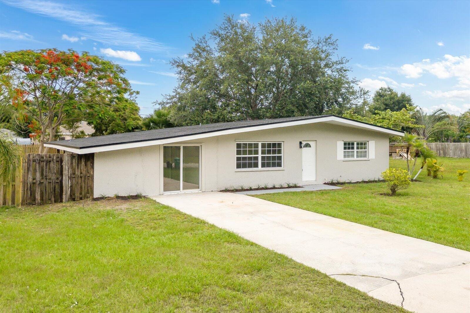 7802 Miramar Avenue — photo 4