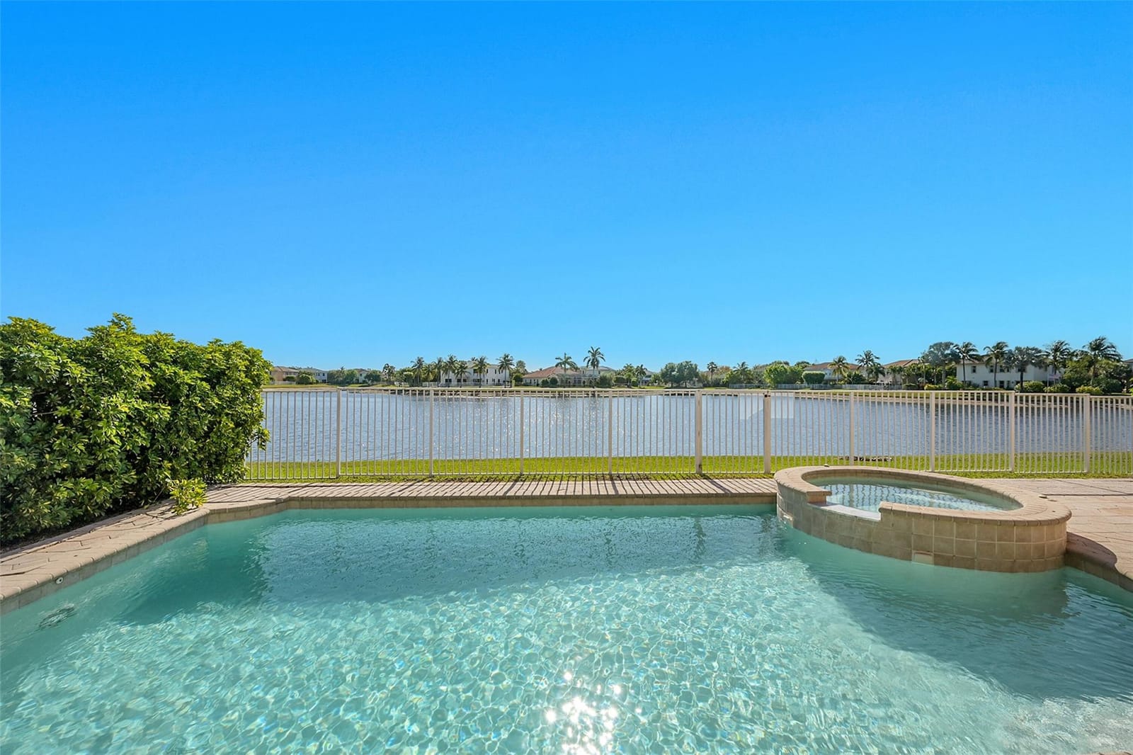 1221 Bay View Way, Wellington, FL 33414