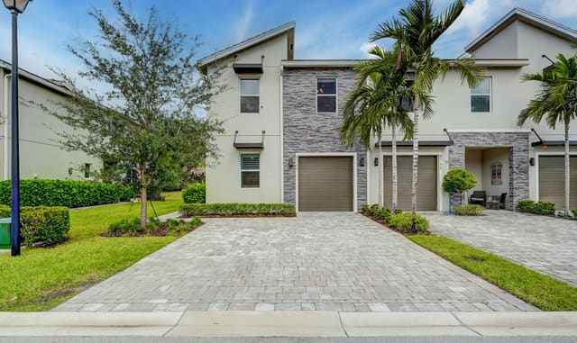 8769 Via Mar Rosso, sold in Town Commons, Lake Worth, FL