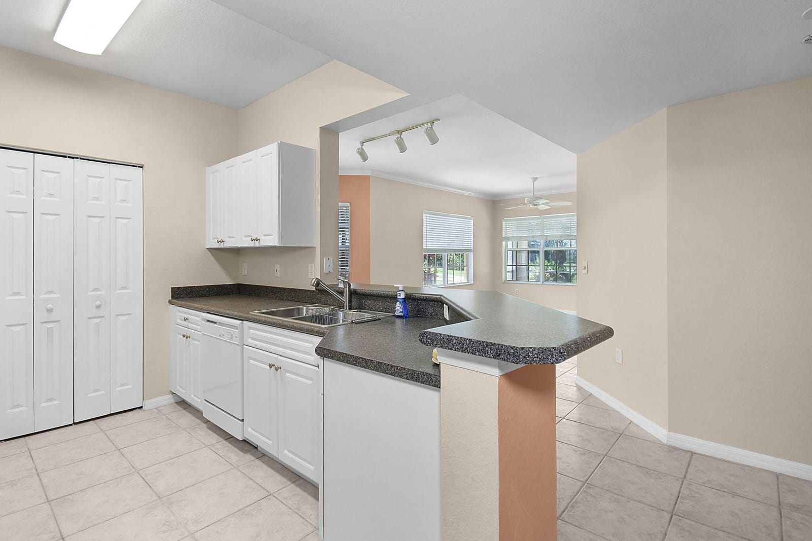 174 SE Kitching Circle 174, Stuart, FL 34994 photo 19