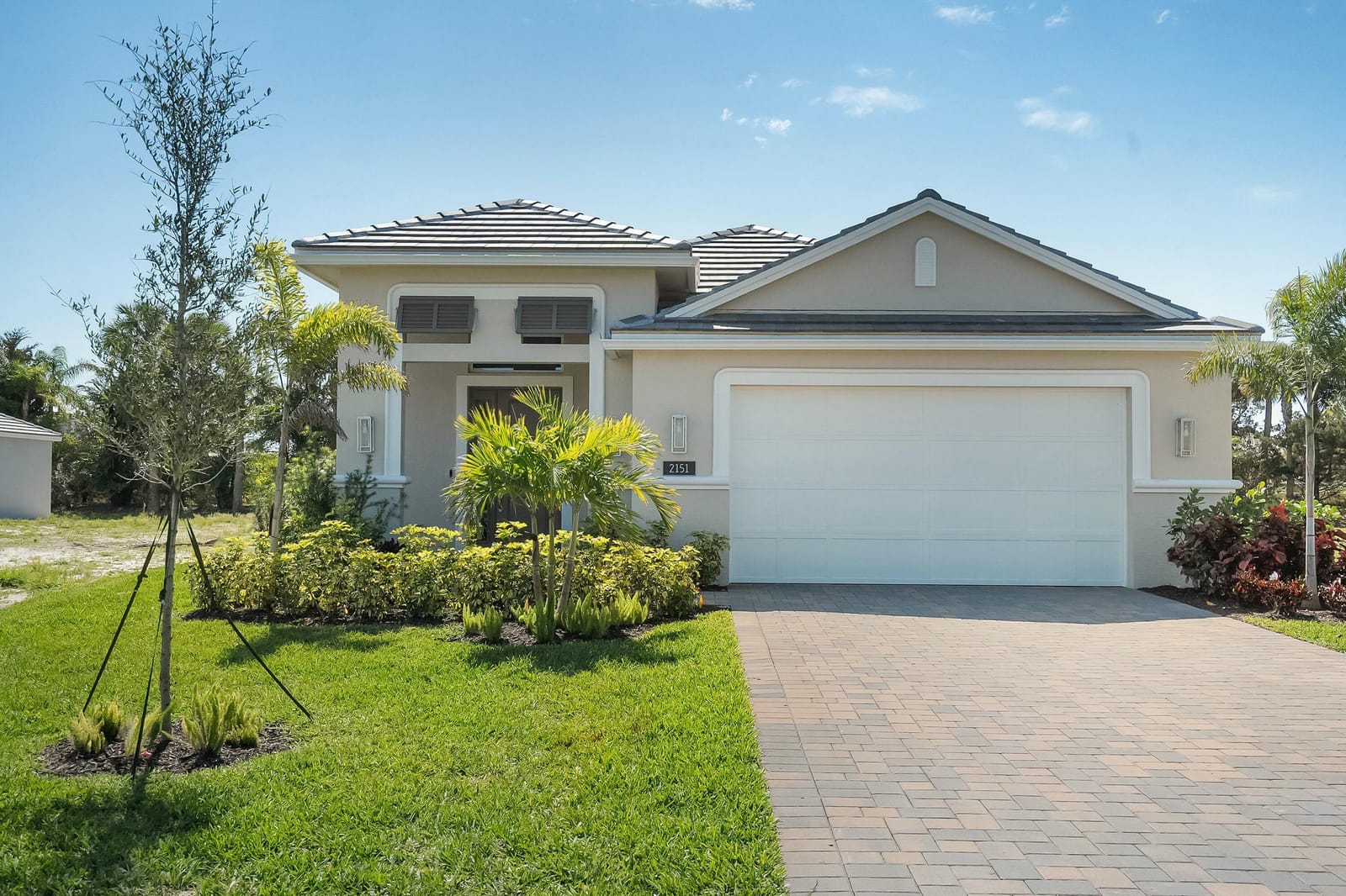 2151 Falls Circle, Vero Beach, FL 32967