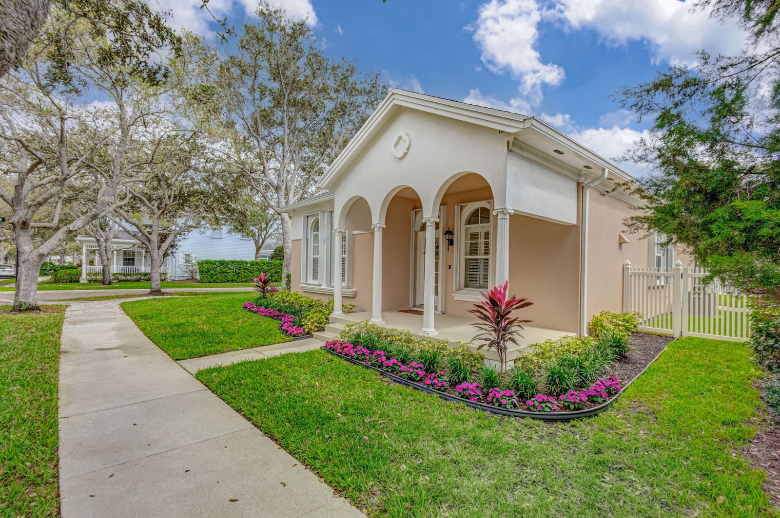 303 Bougainvillea Drive, Jupiter, FL 33458