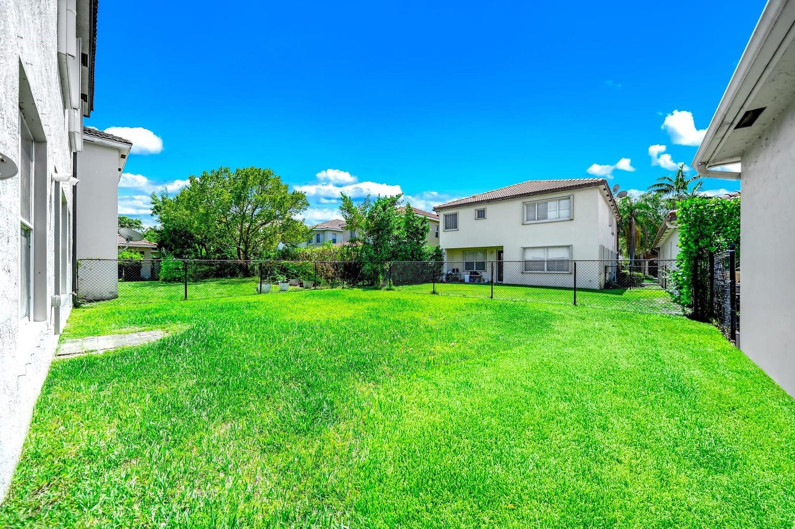 1029 Center Stone, Riviera Beach, FL 33404 photo 27