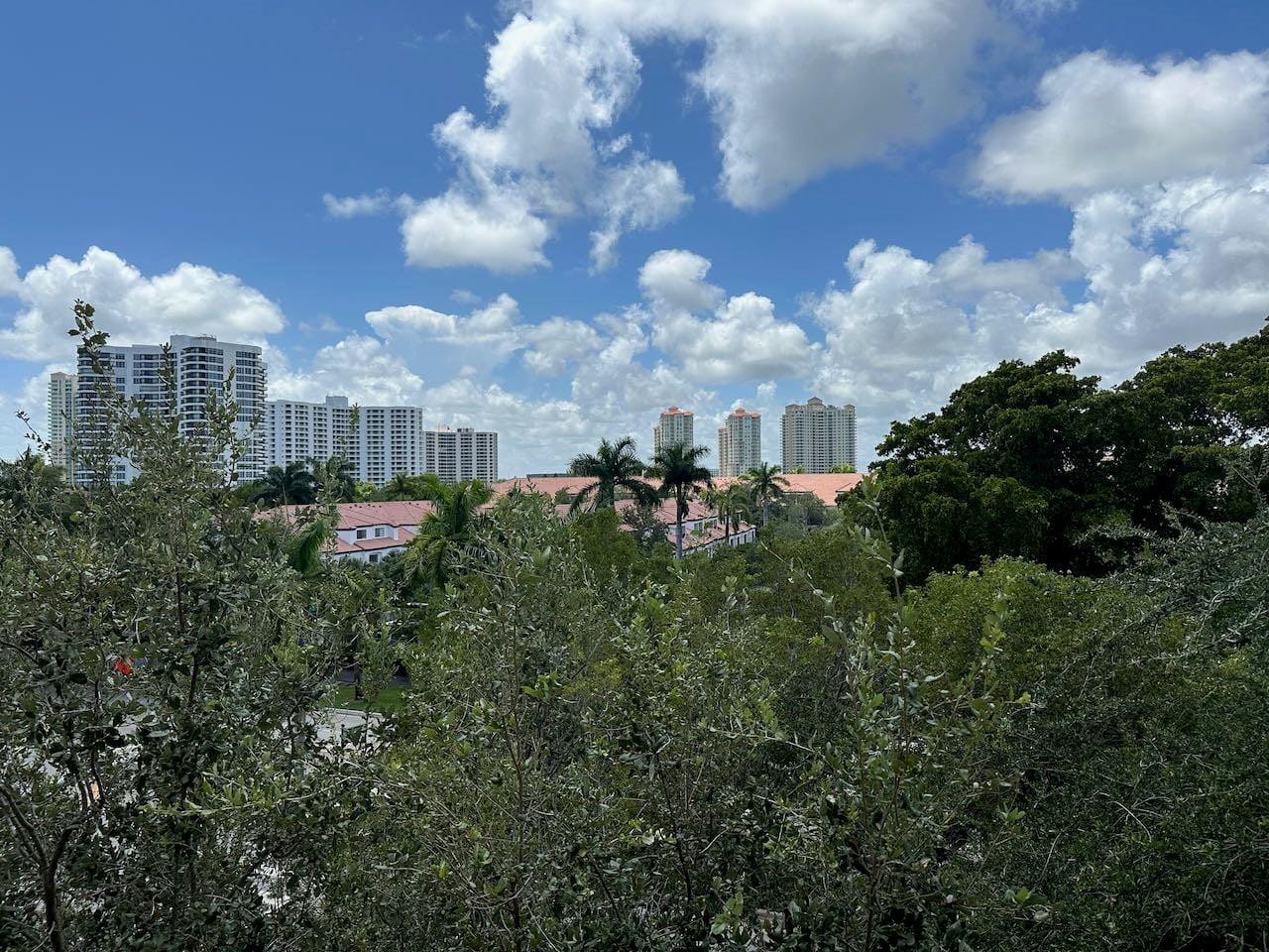 19501 E Country Club Drive 9507, Aventura, FL 33180 photo 12