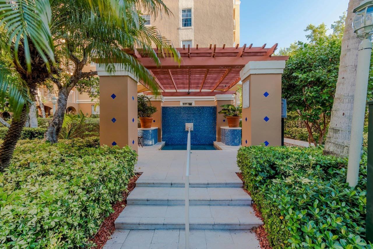 19501 E Country Club Drive 9507, Aventura, FL 33180 photo 16