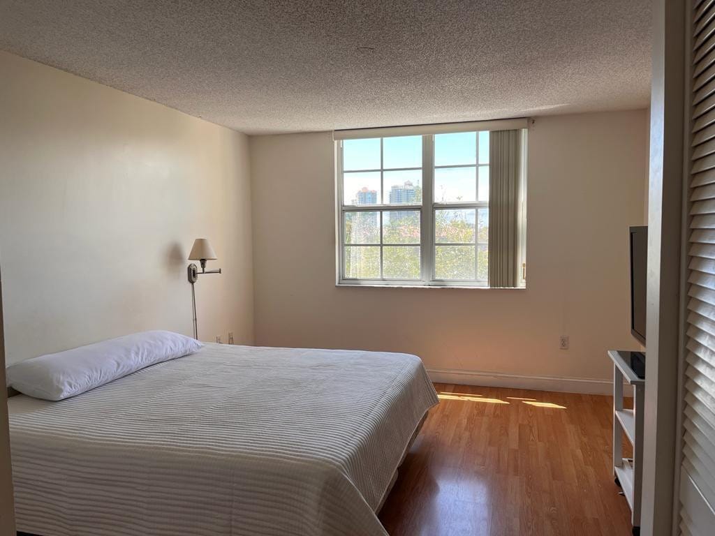19501 E Country Club Drive 9507, Aventura, FL 33180 photo 3