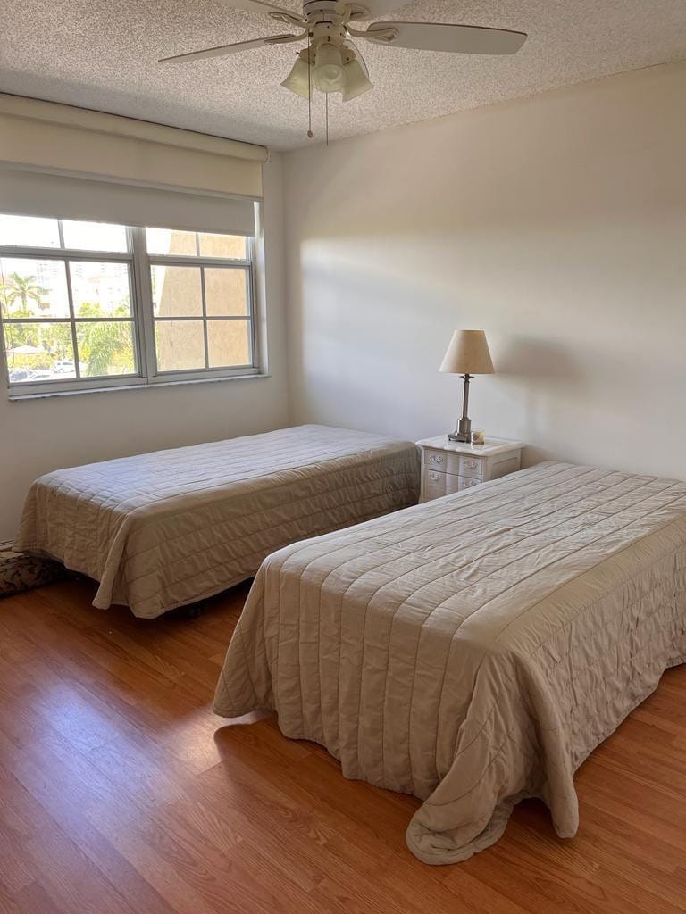 19501 E Country Club Drive 9507, Aventura, FL 33180 photo 8